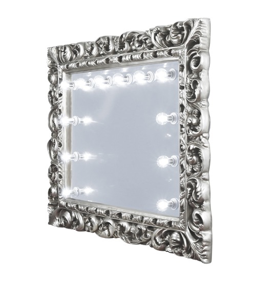 Complement with the sparkling mirror